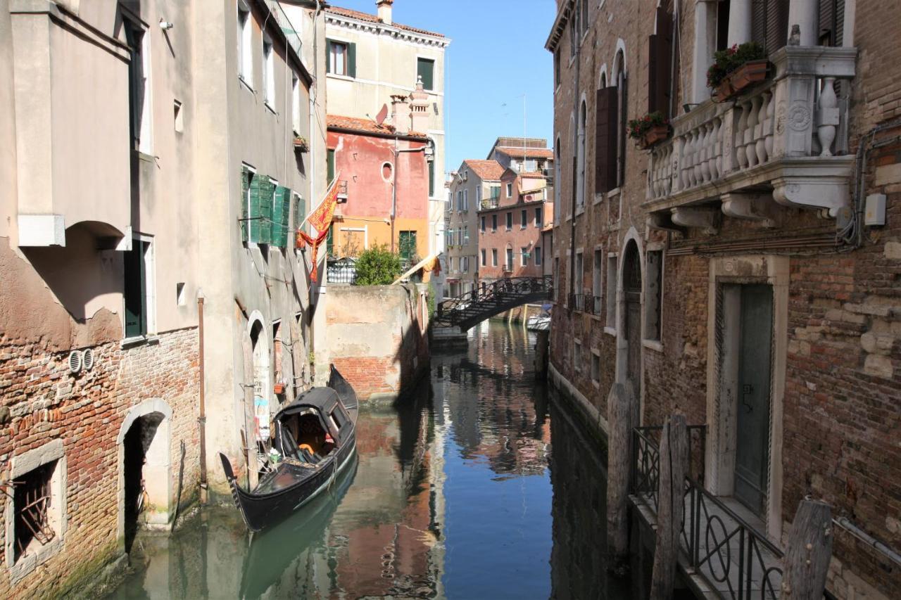 Ca' Monica Panoramic-Canal View, Biennale Velence Kültér fotó