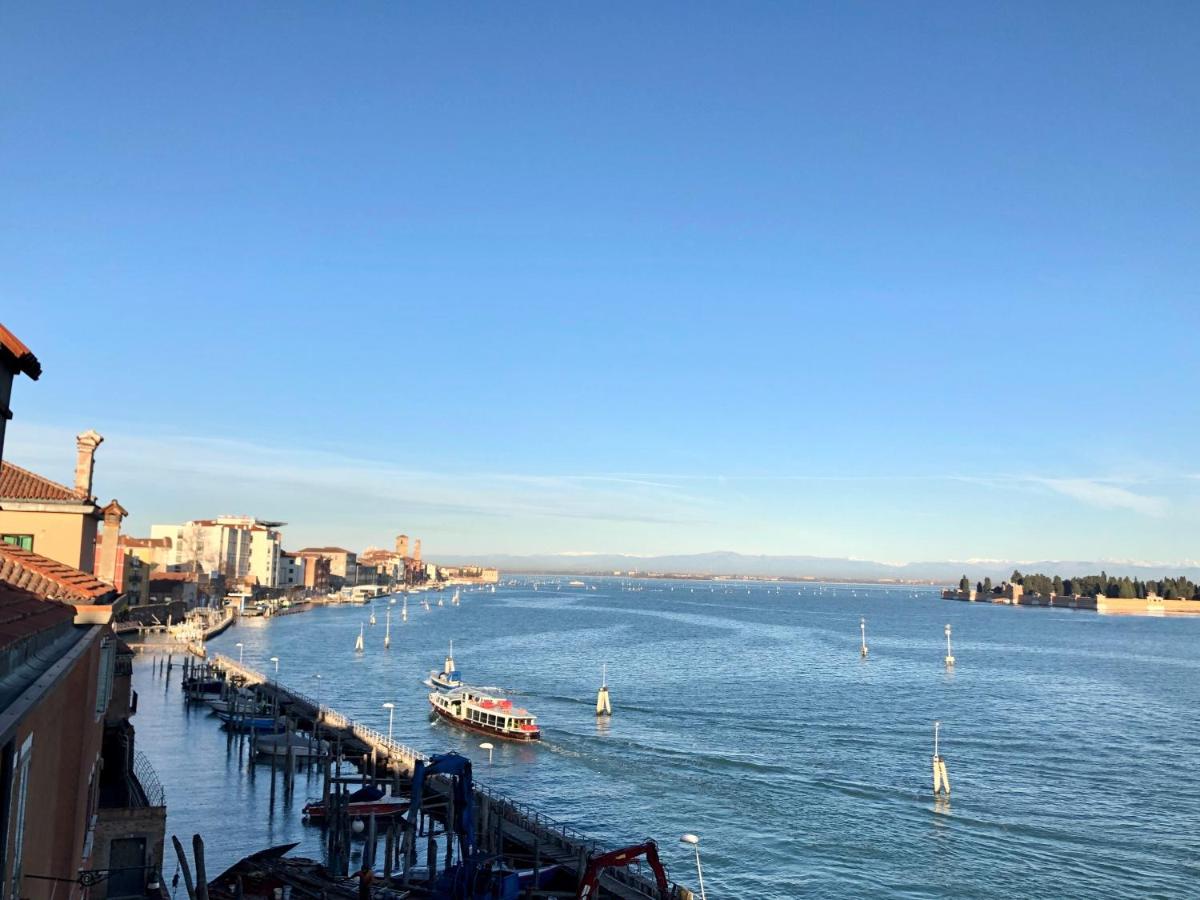Ca' Monica Panoramic-Canal View, Biennale Velence Kültér fotó
