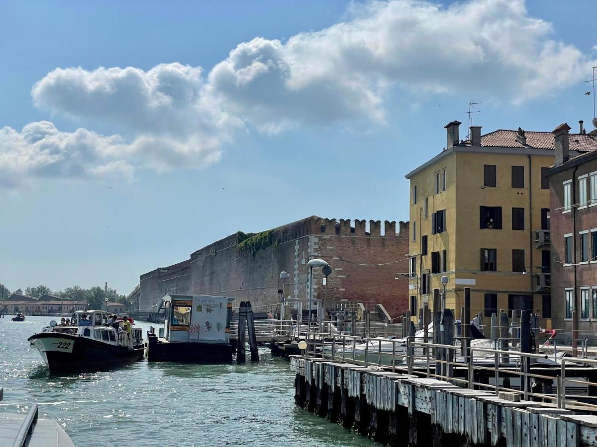 Ca' Monica Panoramic-Canal View, Biennale Velence Kültér fotó