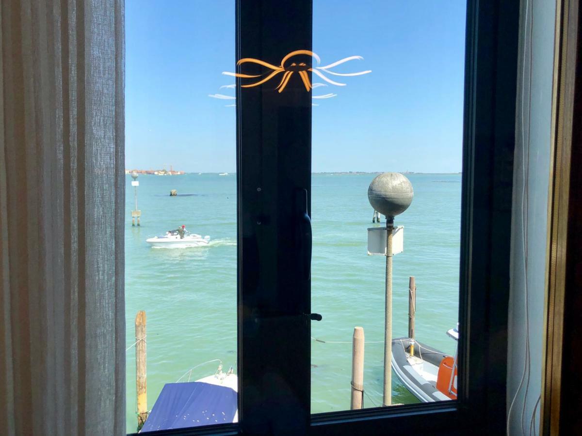 Ca' Monica Panoramic-Canal View, Biennale Velence Kültér fotó